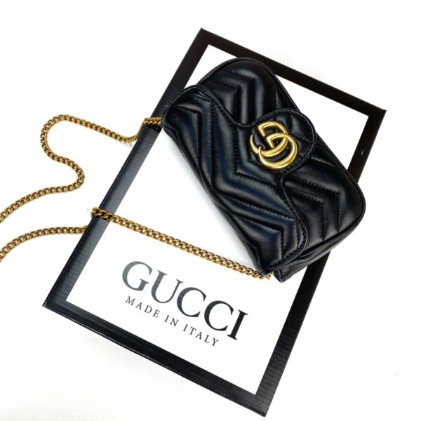 Gucci GG Marmont Super Mini Bag