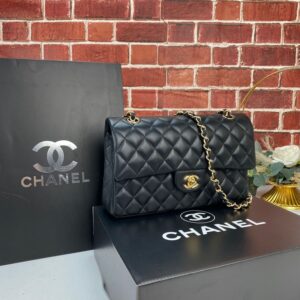 CHANEL Classic 2.55 Flap Bag – Orta Boy - Altın Aksesuar