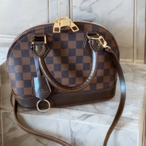 Louis Vuitton Alma BB – Kahverengi Monogram