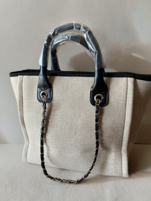 Chanel 31 Rue Cambon Tote Bag – Krem - Görsel 2